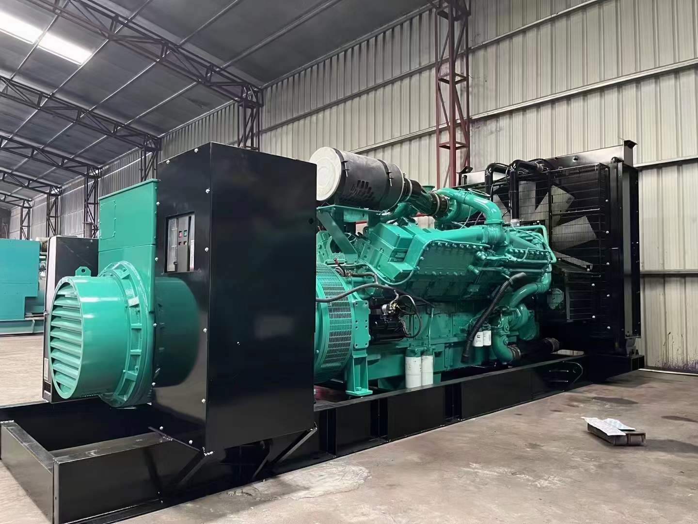 恩平如何修正海拔高度对电缆载流量的影响？