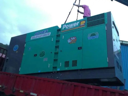 恩平柴油发电机组转速不稳定时，如何对发动机进行维护？