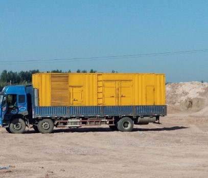 恩平发电机出租如何判断柴油发电机冷却液是否需要更换？