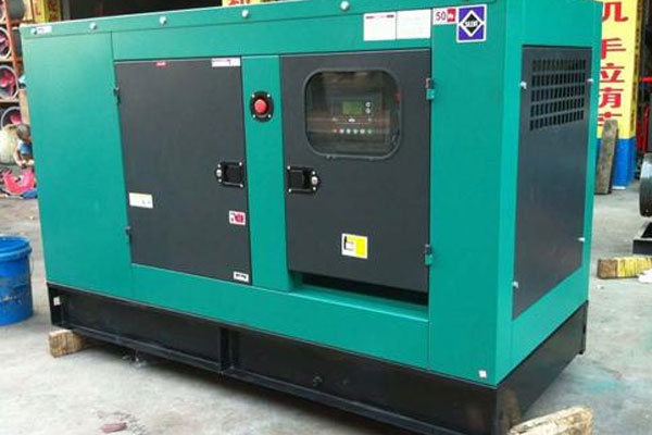 恩平如何检查机油的使用时间？